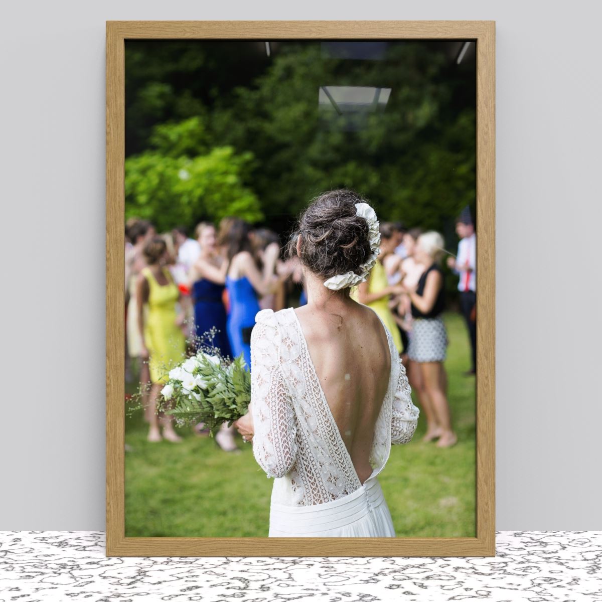 Black White Oak Photo Frame for A1 59.4 x 84.1 cm (23.4x33.1 Inches) Picture Photo Poster, Hang on wall - Framesplus.co.uk