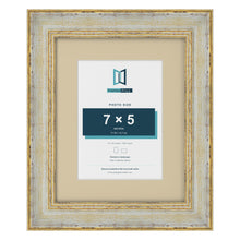 Cassis Cream 10 x 8 inch picture frame with an ivory mount for a 7 x 5 inch photo