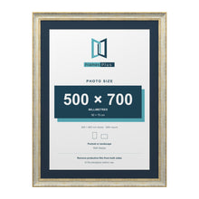 Cassis Cream 80 x 60 cm picture frame with a pacific blue mount for a 70 x 50 cm photo