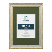Cassis Cream A3 picture frame with a green mount for a 10 x 8 inch photo