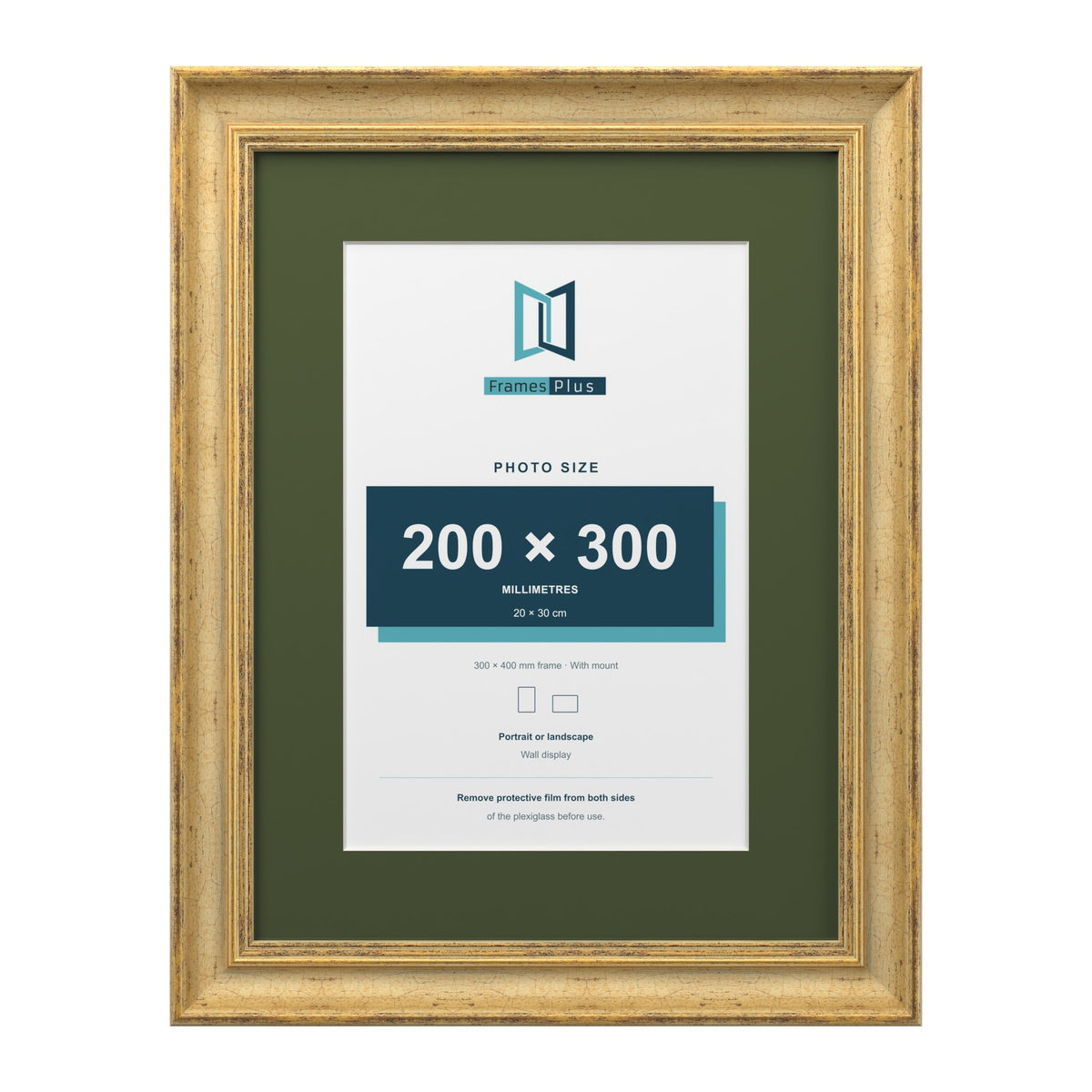 Cassis Gold 40 x 30 cm picture frame with a green mount for a 30 x 20 cm photo