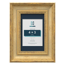 Cassis Gold 6 x 4 inch picture frame with a pacific blue mount for a 4 x 3 inch photo