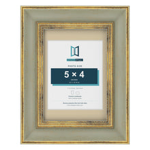 Cassis Green 7 x 5 inch picture frame with an ivory mount for a 5 x 4 inch photo