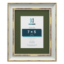 Cassis Light Grey 10 x 8 inch picture frame with a green mount for a 7 x 5 inch photo