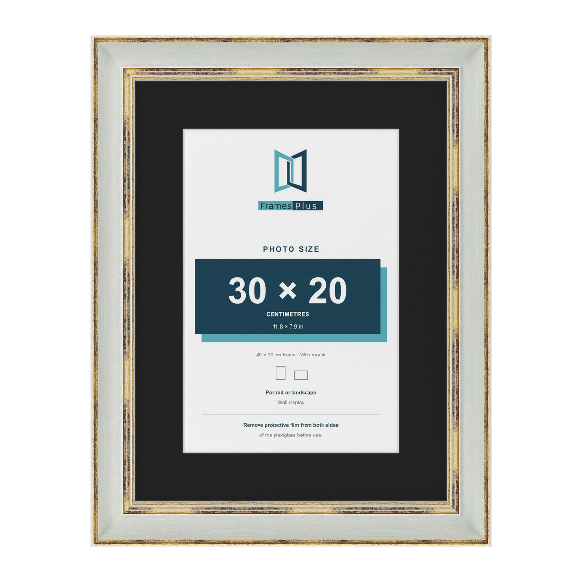 Cassis Light Grey 40 x 30 cm picture frame with a black mount for a 30 x 20 cm photo