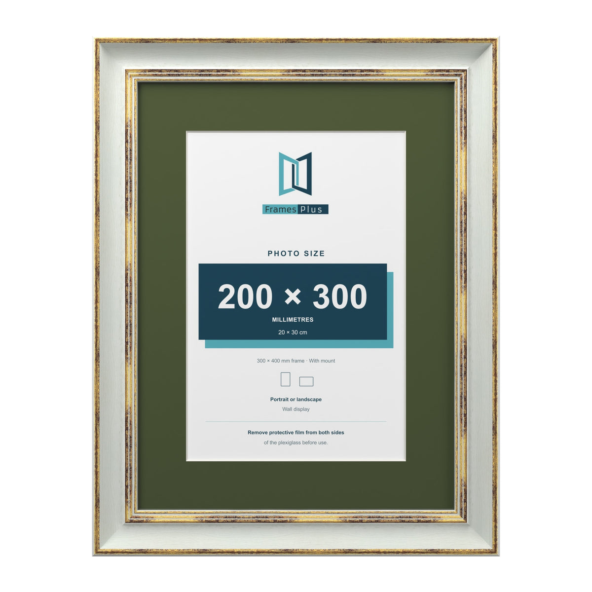 Cassis Light Grey 40 x 30 cm picture frame with a green mount for a 30 x 20 cm photo