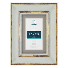 Cassis Light Grey 6 x 4 inch picture frame with a dawn grey mount for a 4.5 x 2.5 inch photo