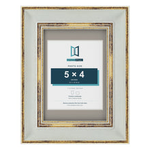 Cassis Light Grey 7 x 5 inch picture frame with a dawn grey mount for a 5 x 4 inch photo