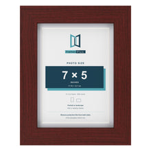 Classic Mahogany 8 x 6 inch picture frame with a white mount for a 7 x 5 inch photo