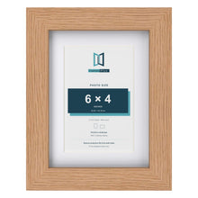 Classic Oak 8 x 6 inch picture frame with a white mount for a 6 x 4 inch photo
