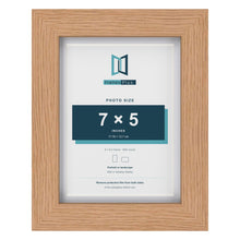 Classic Oak 8 x 6 inch picture frame with a white mount for a 7 x 5 inch photo