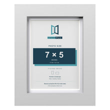 Classic White 8 x 6 inch picture frame with a white mount for a 7 x 5 inch photo