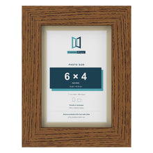 Dark Oak 7 x 5 inch picture frame with an ivory mount for a 6 x 4 inch photo