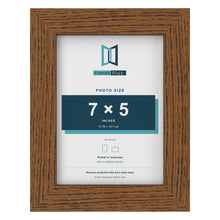 Dark Oak picture frame for a 7 x 5 inch photo