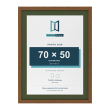 Dark Oak 80 x 60 cm picture frame with a green mount for a 70 x 50 cm photo