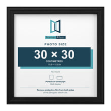 Devon Black picture frame for a 30 x 30 cm photo