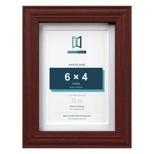 Devon Mahogany 7 x 5 inch picture frame with a white mount for a 6 x 4 inch photo
