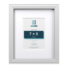 Devon White 11 x 9 inch picture frame with a white mount for a 7 x 5 inch photo