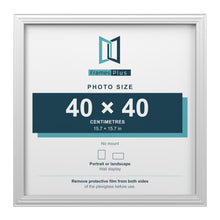 Devon White picture frame for a 40 x 40 cm photo