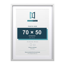 Devon White 80 x 60 cm picture frame with a white mount for a 70 x 50 cm photo