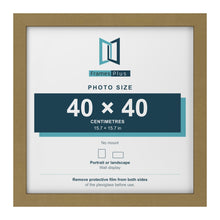 Gold picture frame for a 40 x 40 cm photo