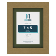 Gold 9 x 7 inch picture frame with a green mount for a 7 x 5 inch photo