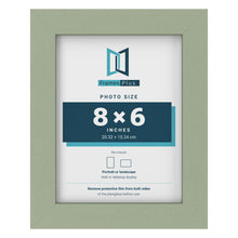 Green picture frame for a 8 x 6 inch photo