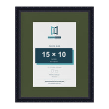 Louis Black 20 x 16 inch picture frame with a green mount for a 15 x 10 inch photo