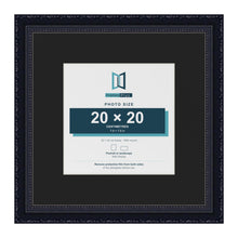 Louis Black 32 x 32 cm picture frame with a black mount for a 20 x 20 cm photo