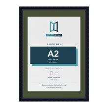 Louis Black 70 x 50 cm picture frame with a green mount for an A2 photo