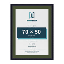 Louis Black 80 x 60 cm picture frame with a green mount for a 70 x 50 cm photo