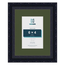 Louis Black 9 x 7 inch picture frame with a green mount for a 6 x 4 inch photo