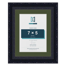 Louis Black 9 x 7 inch picture frame with a green mount for a 7 x 5 inch photo