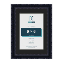Louis Black A4 picture frame with a black mount for a 9 x 6 inch photo
