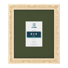 Louis Cream 12 x 10 inch picture frame with a green mount for a 6 x 4 inch photo