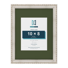 Louis Silver 16 x 12 inch picture frame with a green mount for a 10 x 8 inch photo