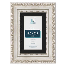 Louis Silver 6 x 4 inch picture frame with a black mount for a 4.5 x 2.5 inch photo