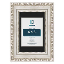 Louis Silver 6 x 4 inch picture frame with a black mount for a 4 x 3 inch photo