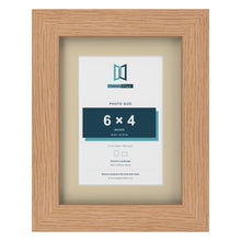 Oak 8 x 6 inch picture frame with an ivory mount for a 6 x 4 inch photo