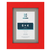 Red 8 x 6 inch picture frame with a Dawn Grey mount for a 6 x 4 inch photo