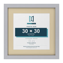 Silver 40 x 40 cm picture frame with an ivory mount for a 30 x 30 cm photo