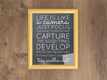 Minimo Range Gold Photo Picture Poster Frames - Framesplus.co.uk